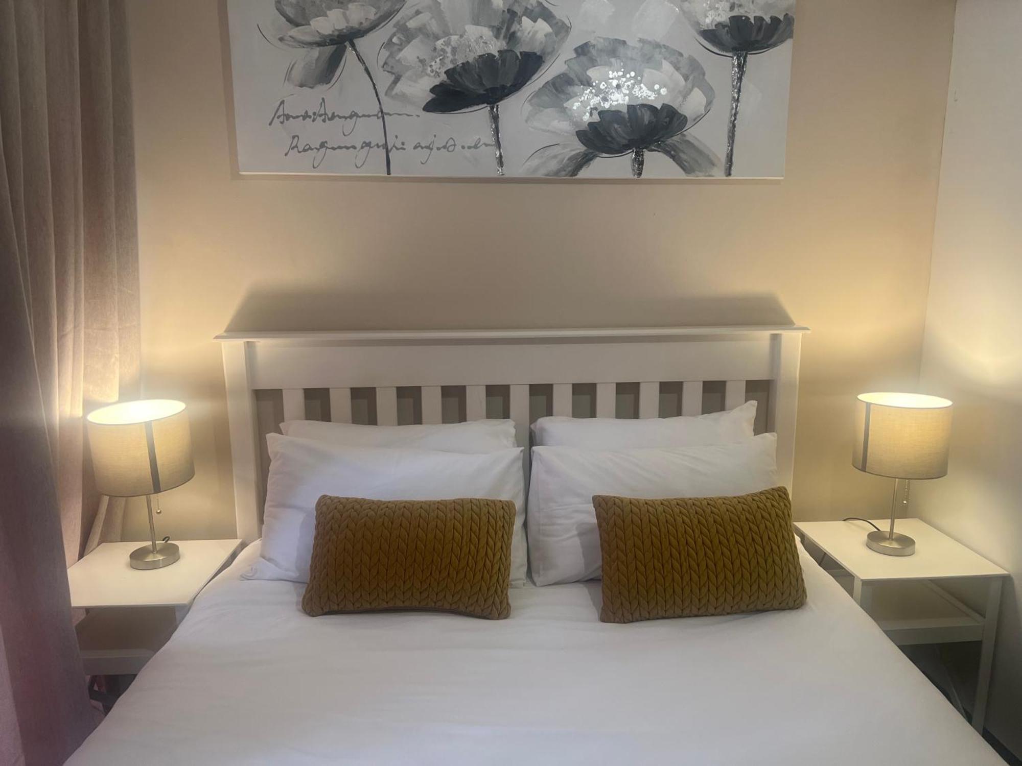 Smart And Cozy Studio With Netflix And Showmax Pretoria-Noord Extérieur photo