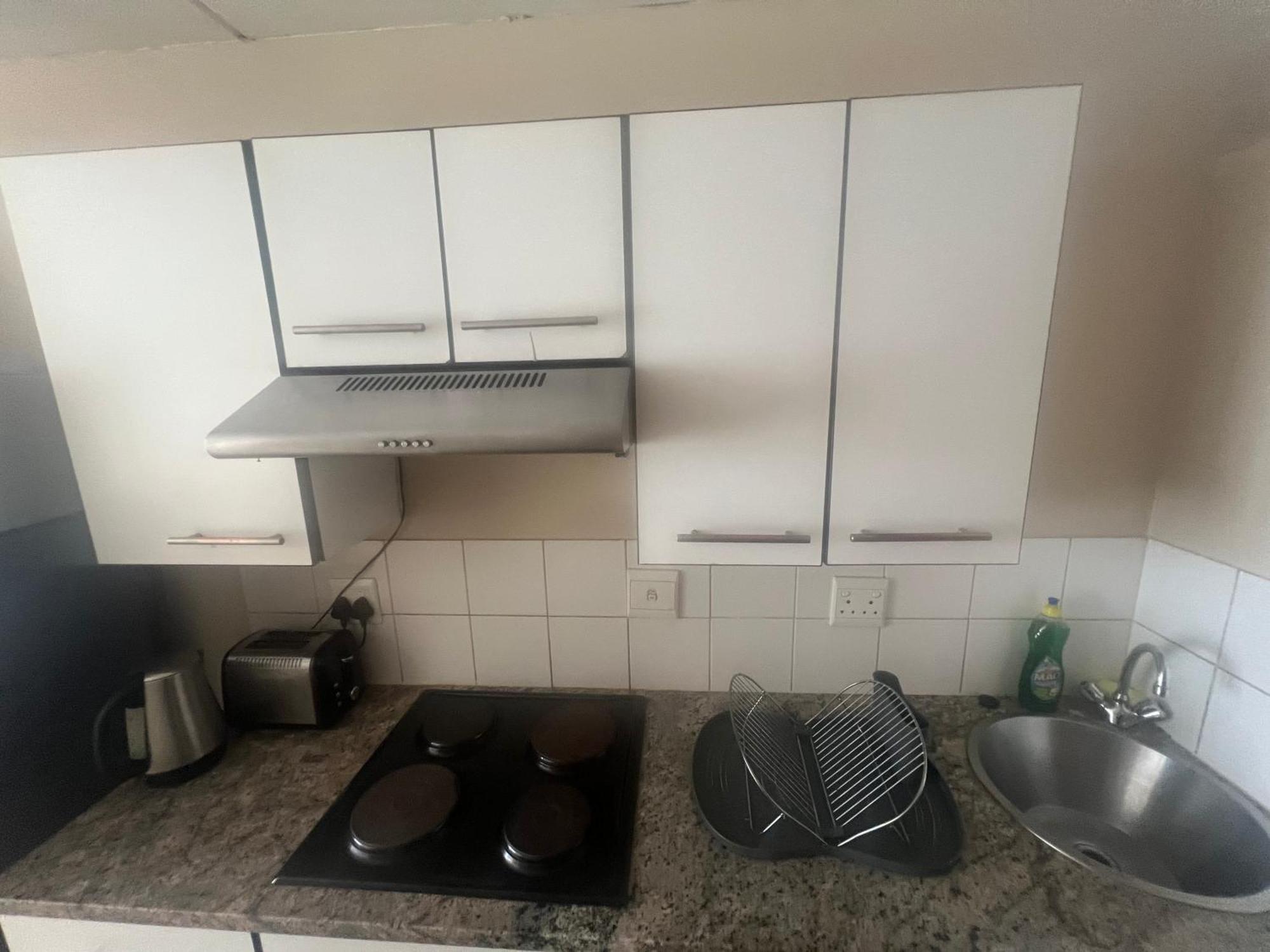 Smart And Cozy Studio With Netflix And Showmax Pretoria-Noord Extérieur photo